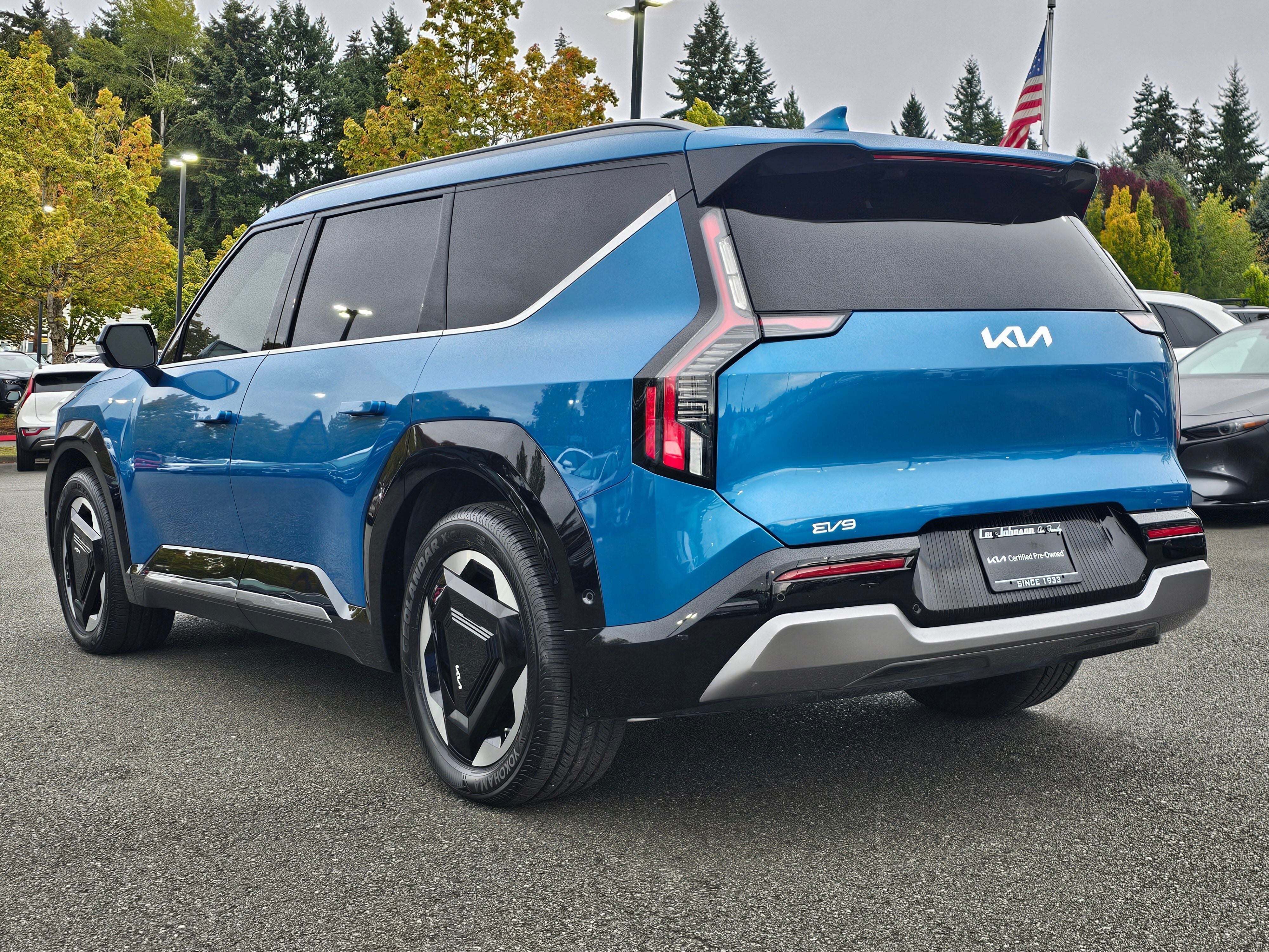 2024 Kia EV9 Land