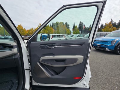 2024 Kia EV9 Land