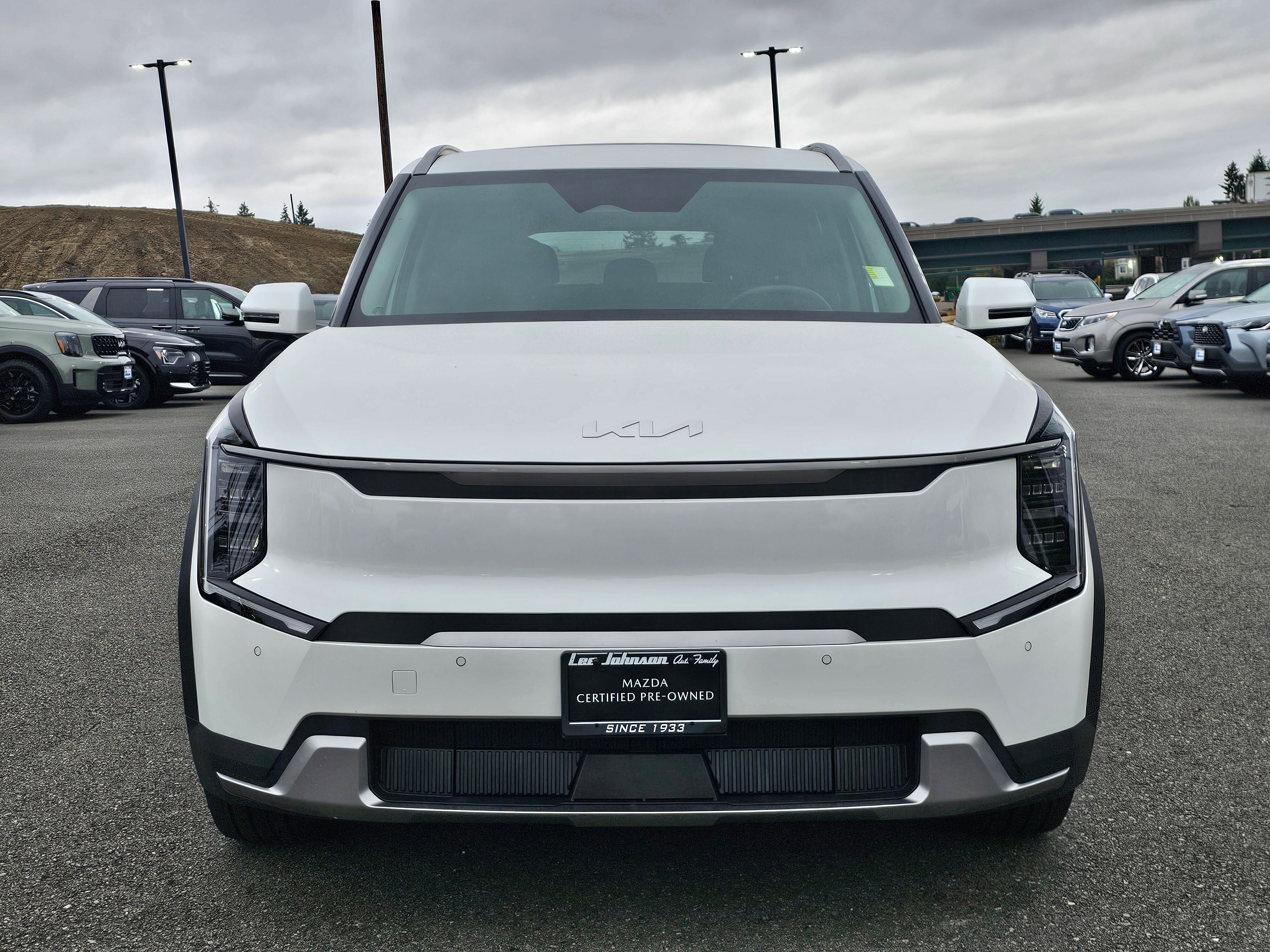 2024 Kia EV9 Wind