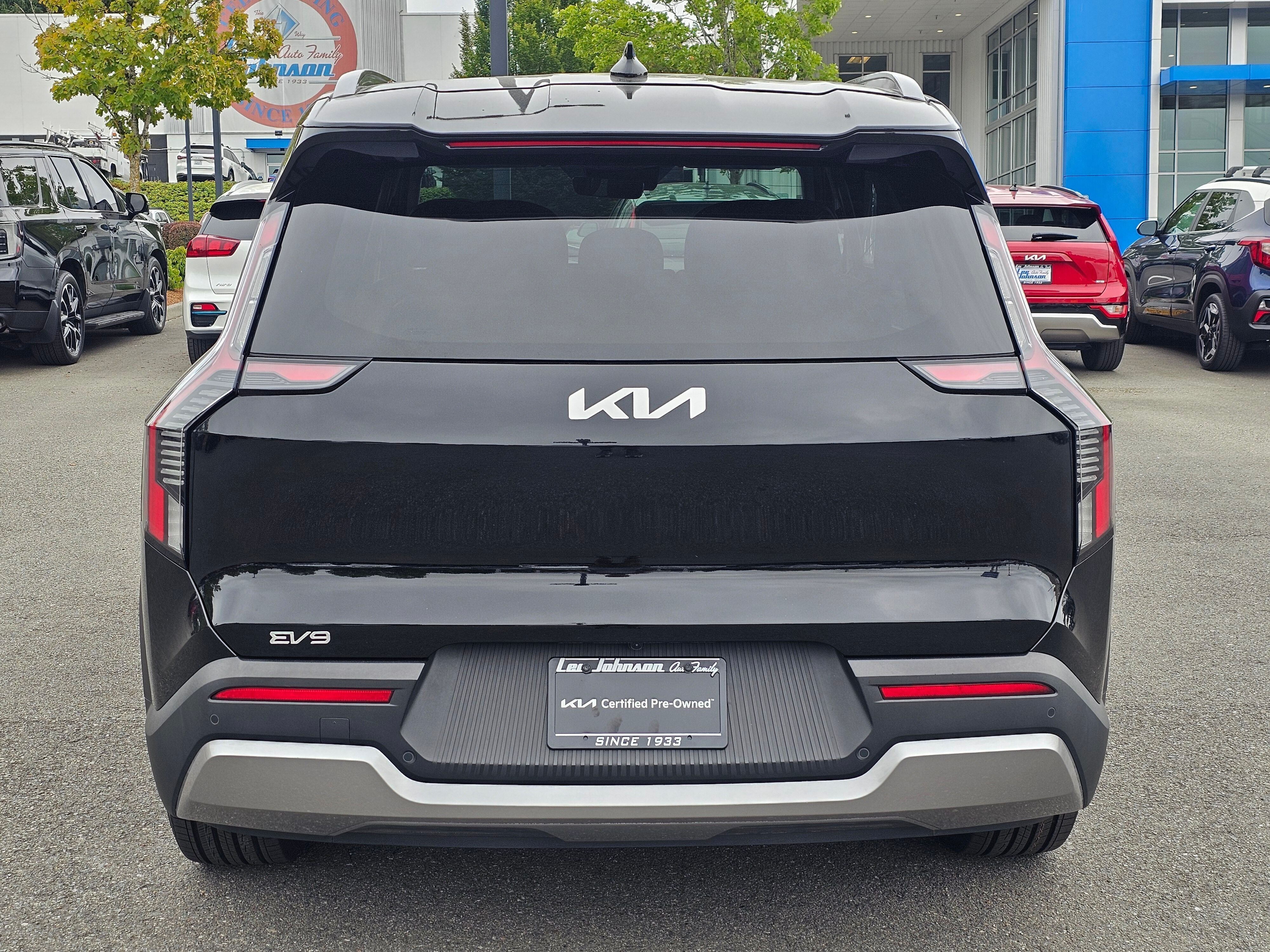 2024 Kia EV9 Wind