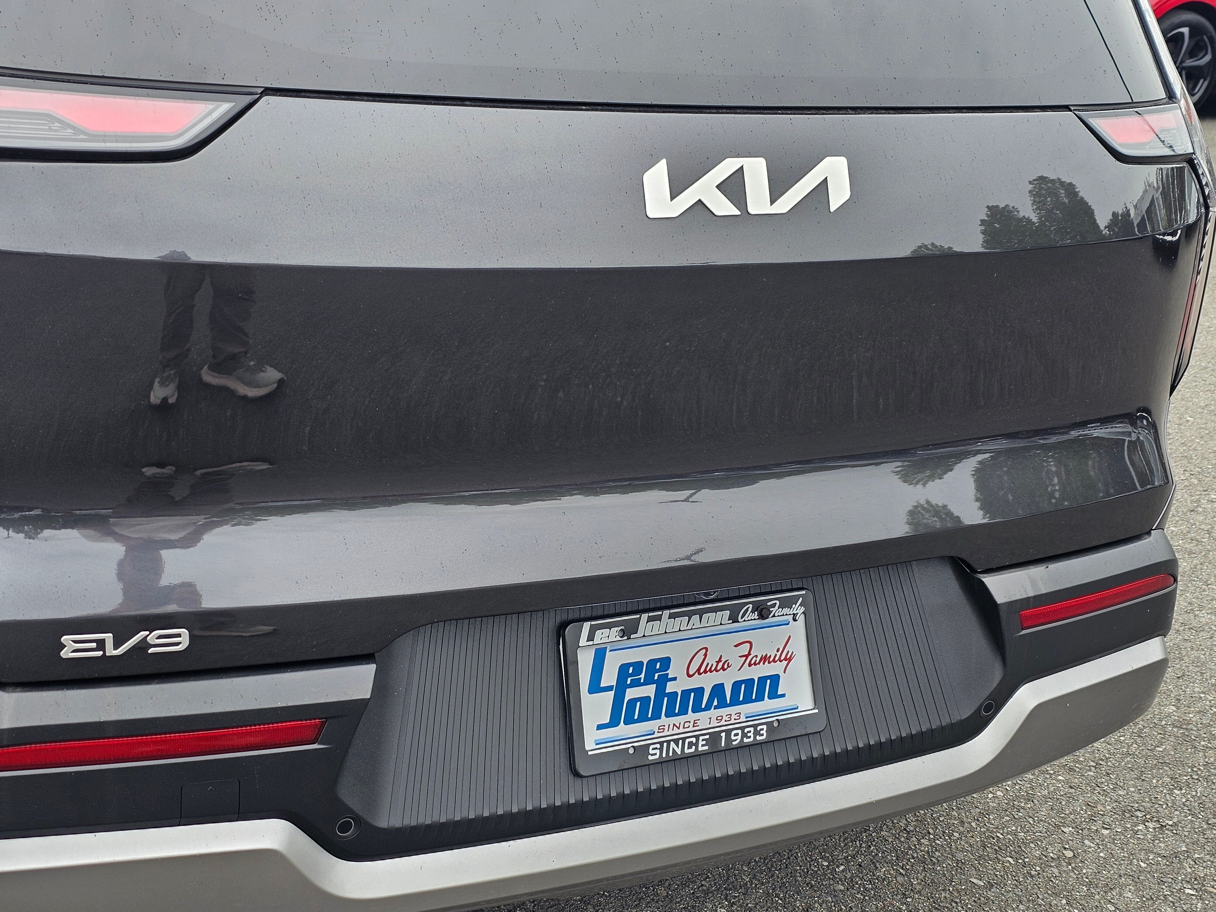 2024 Kia EV9 Wind