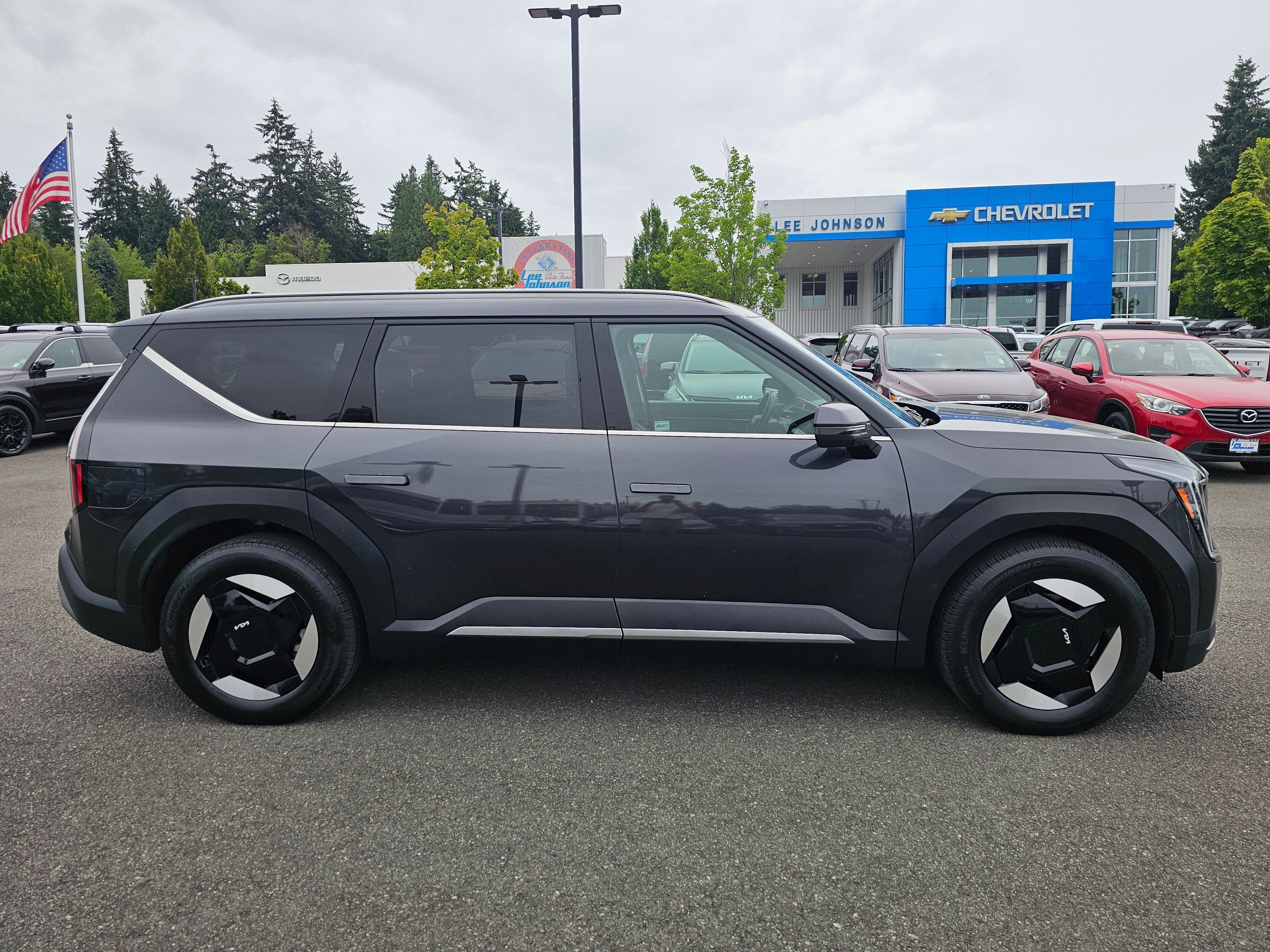 2024 Kia EV9 Wind