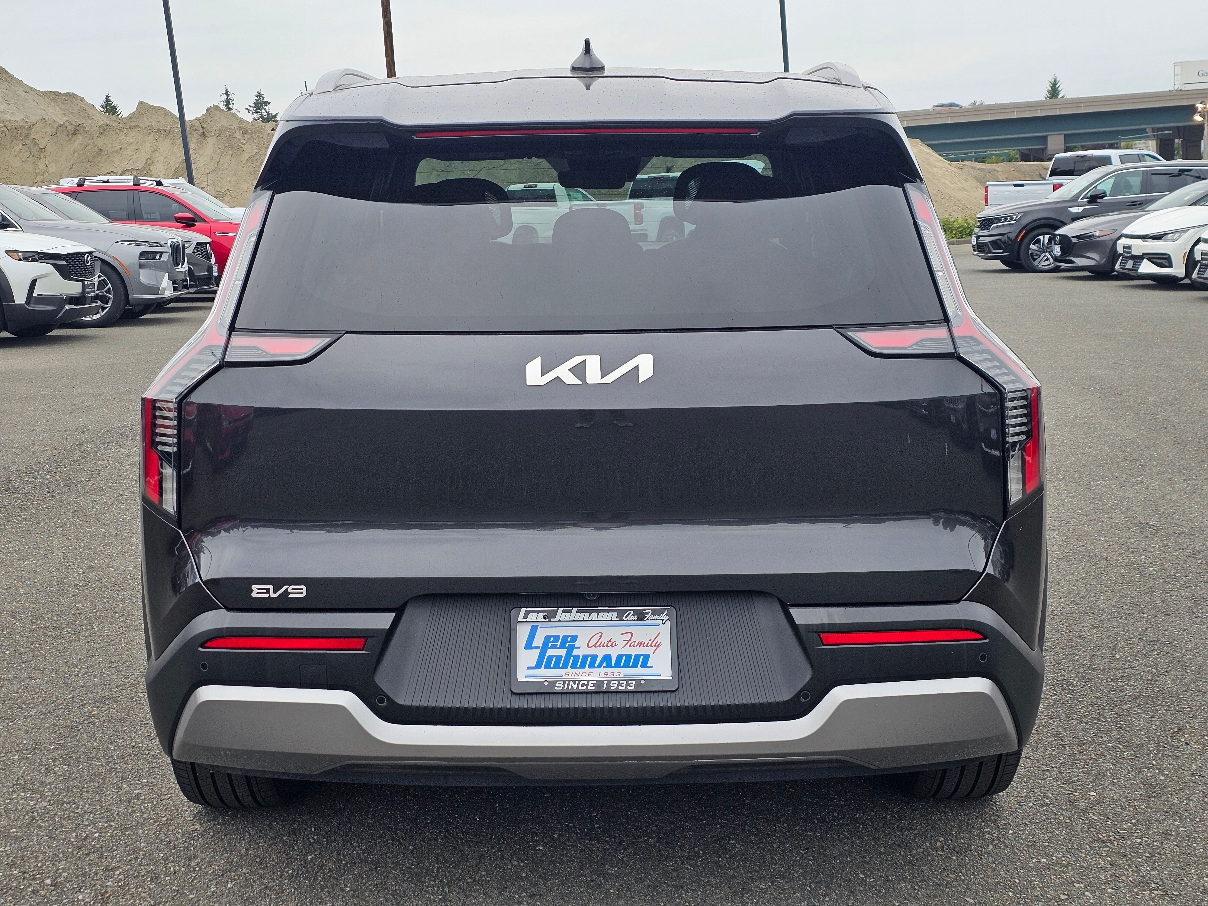 2024 Kia EV9 Wind