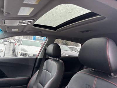 2021 Kia Niro Touring SE