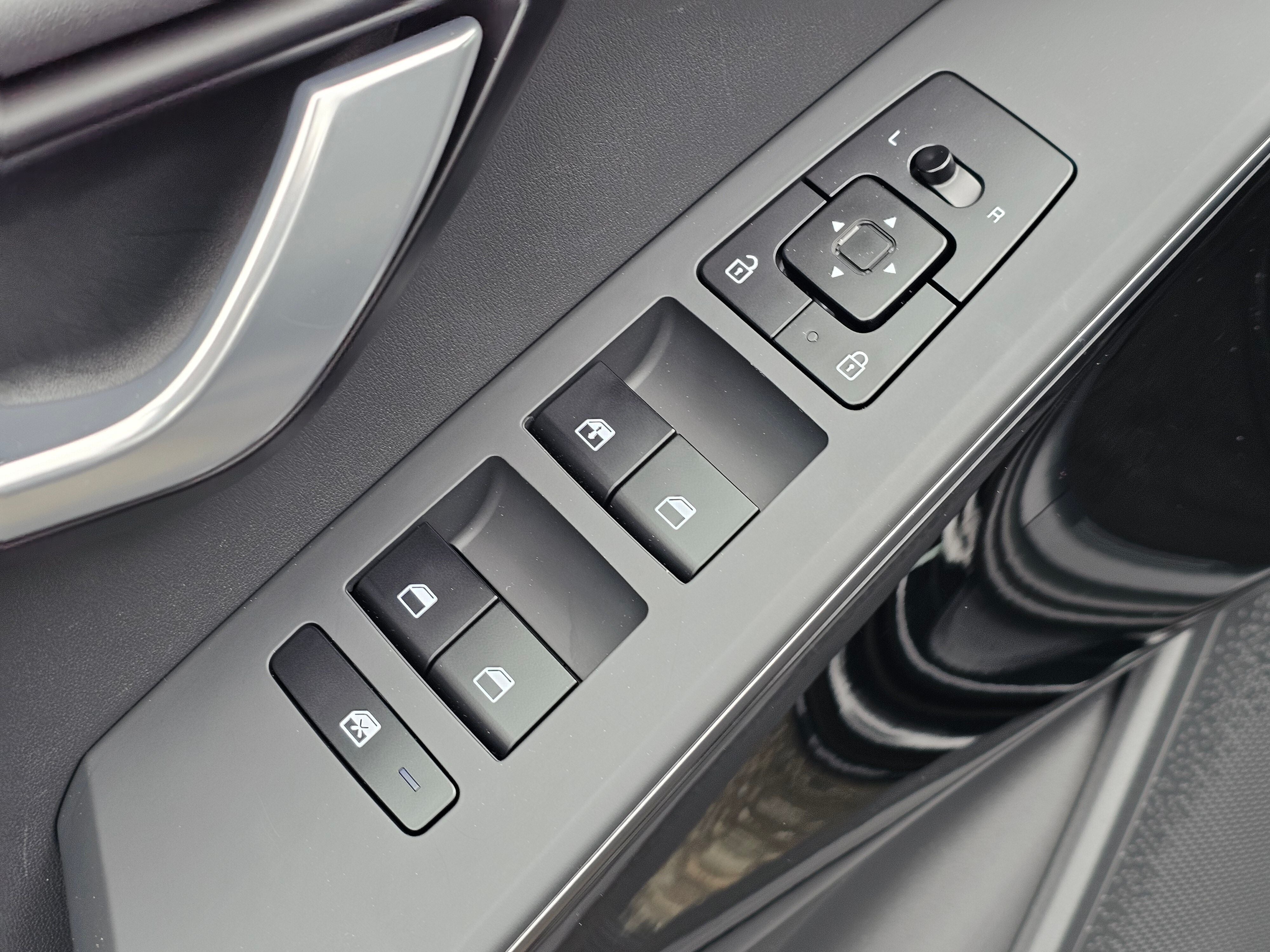 2023 Kia Niro EV Wind