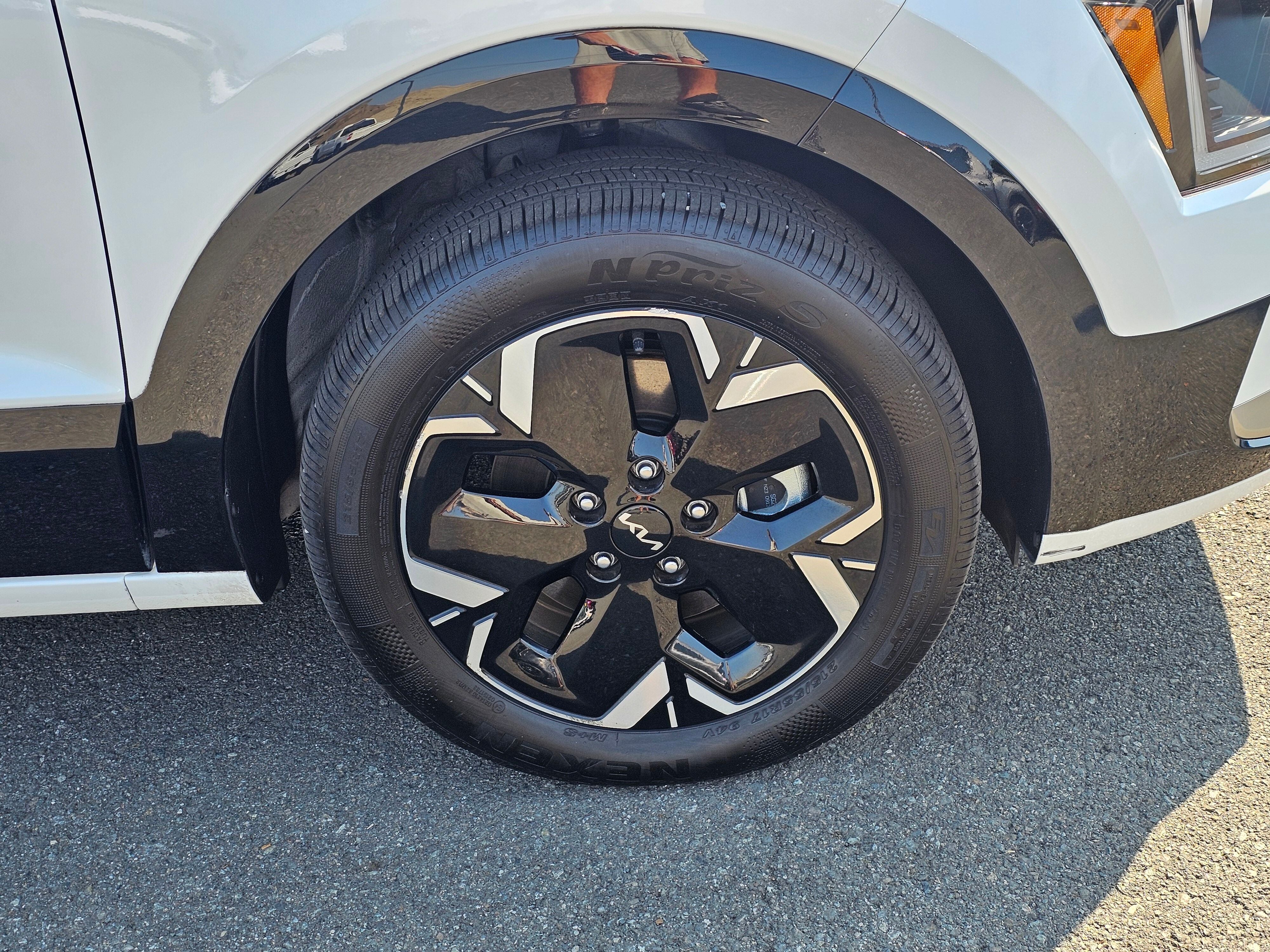 2024 Kia Niro EV Wind