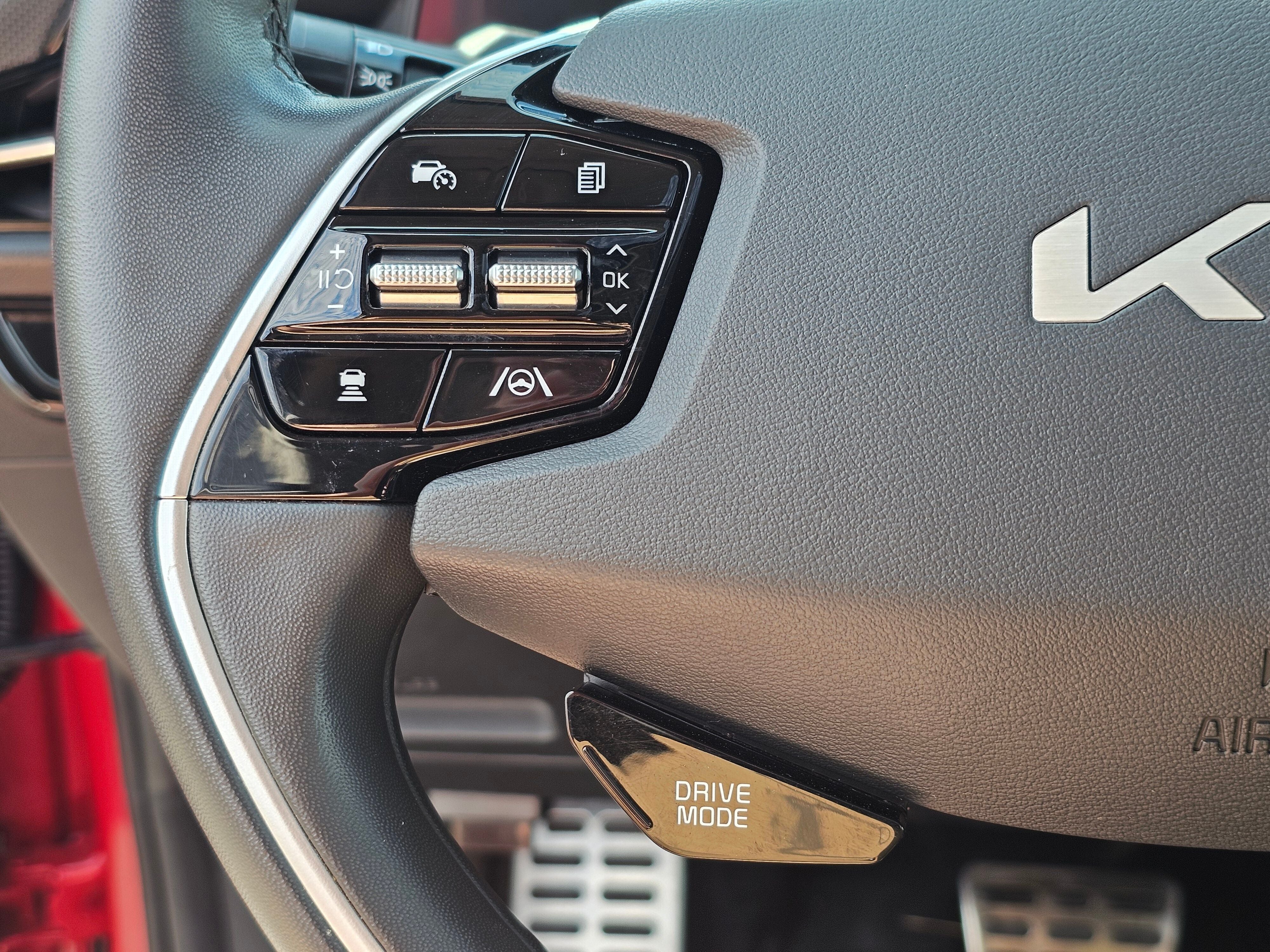 2023 Kia Niro EX Touring