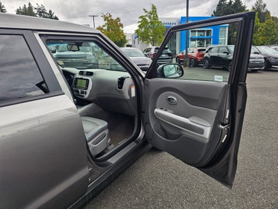 2016 Kia Soul EV +