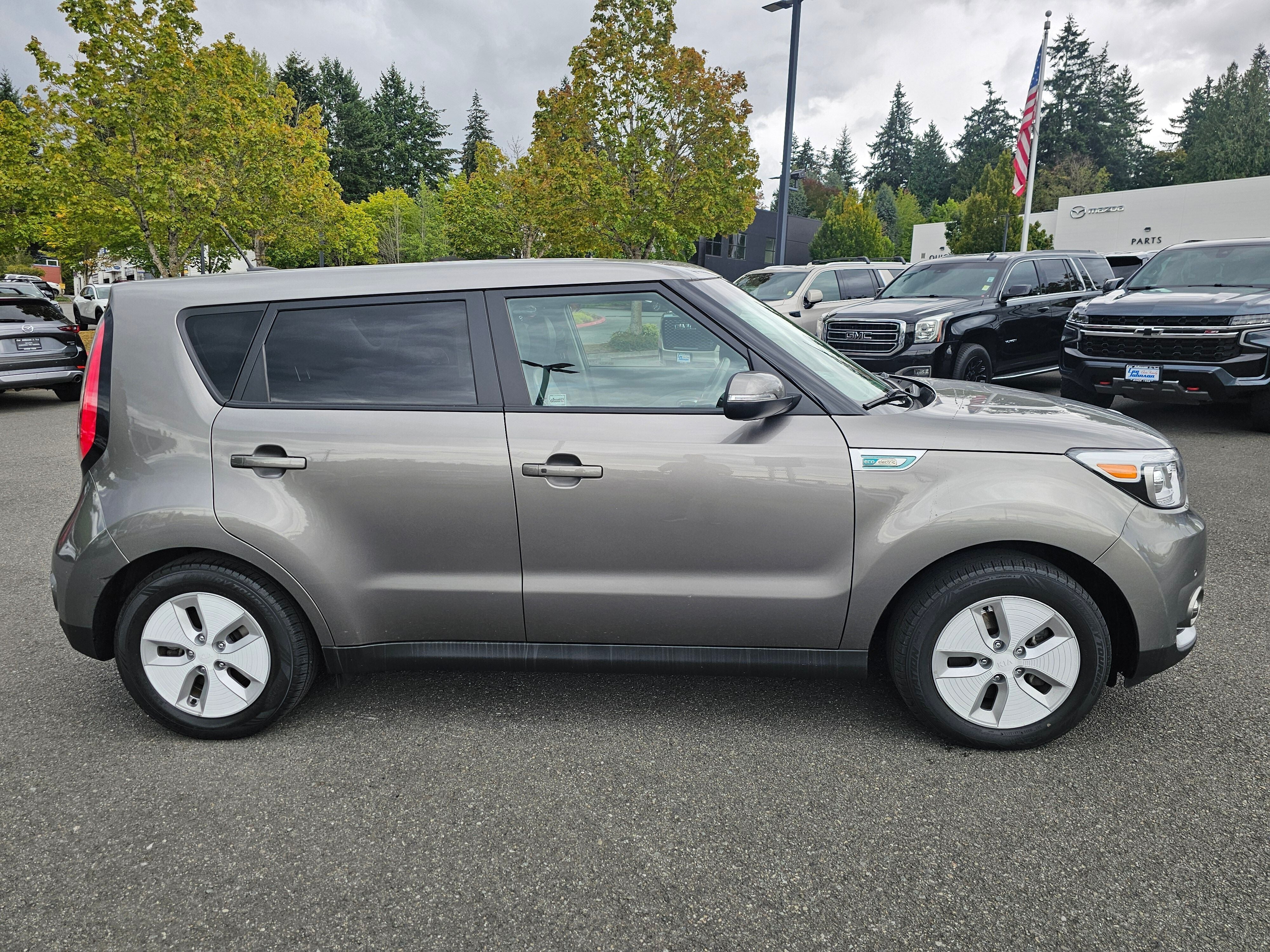 2016 Kia Soul EV +