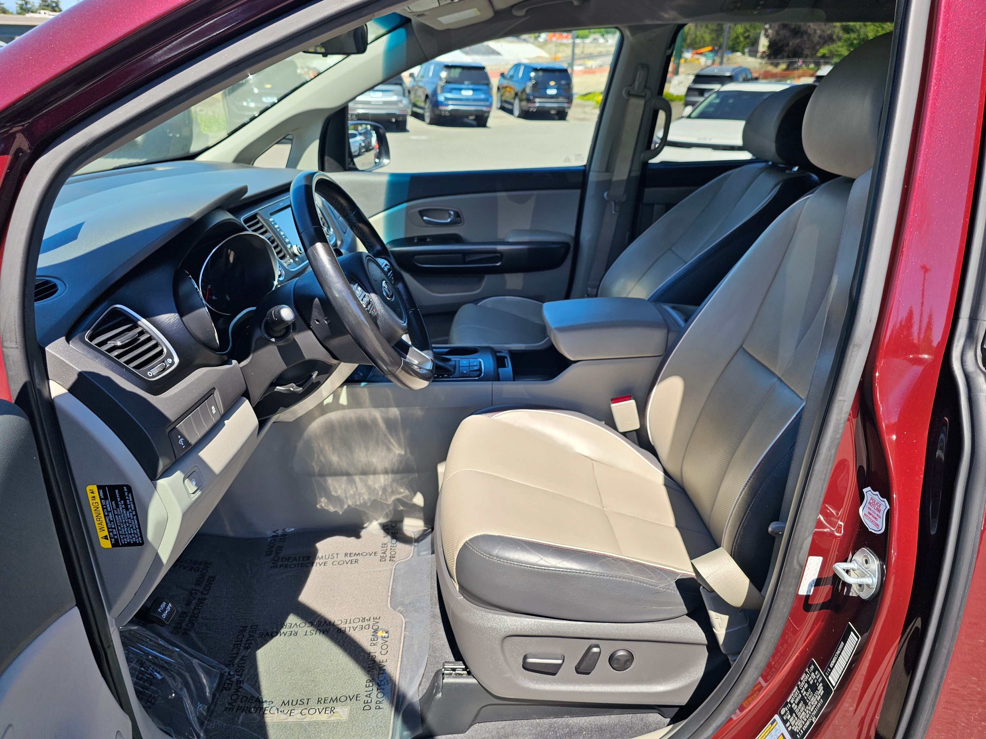 2017 Kia Sedona LX