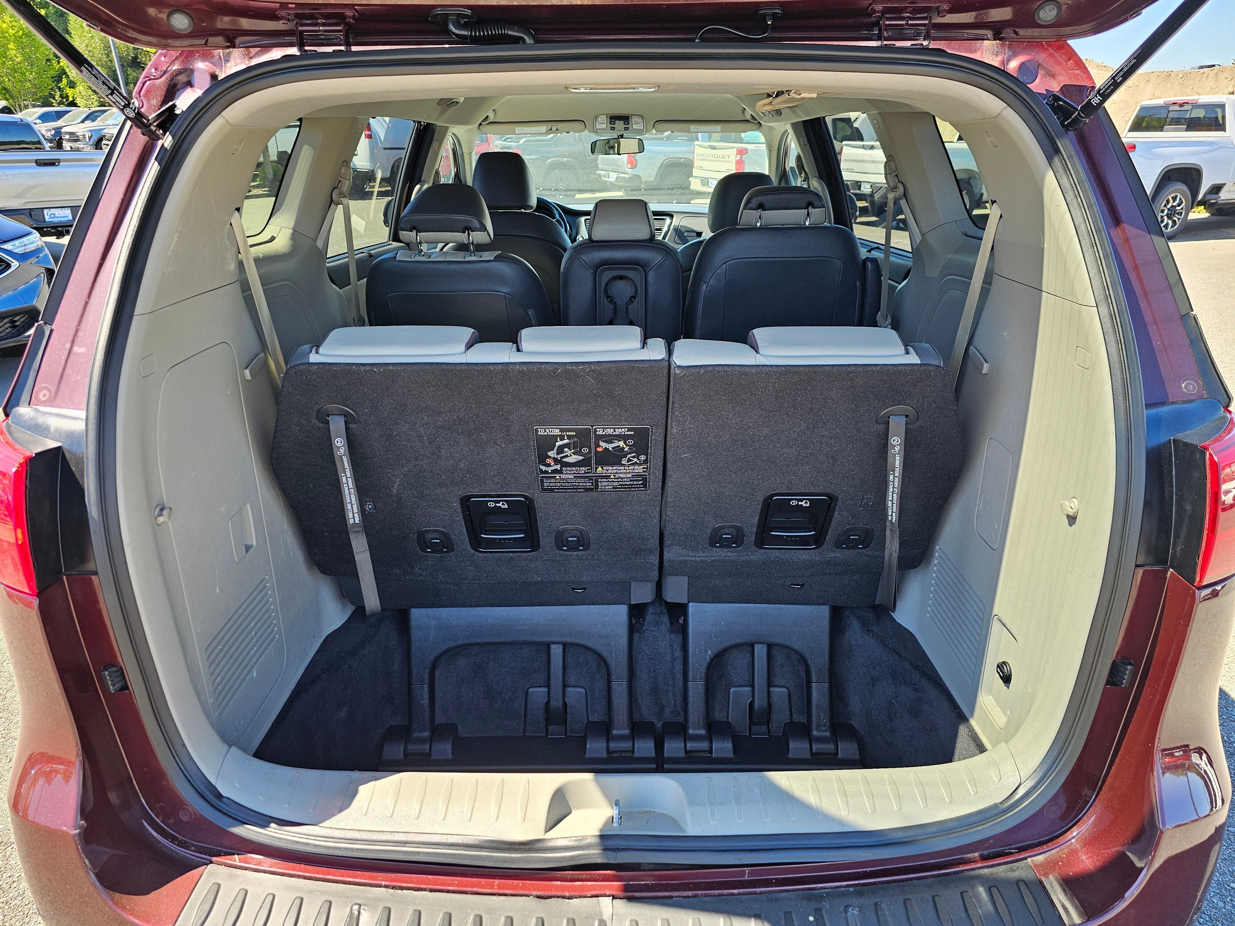 2017 Kia Sedona LX