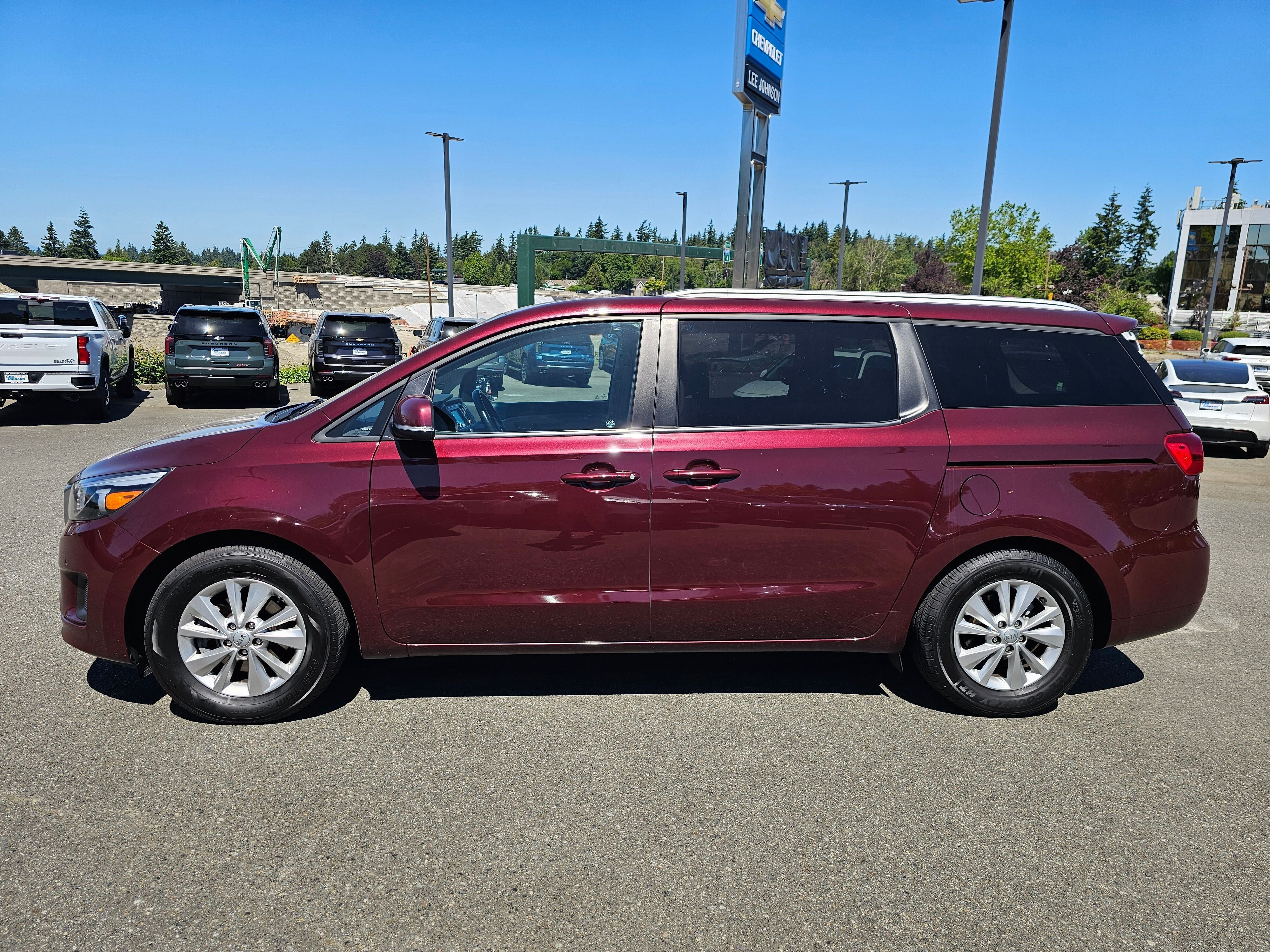 2017 Kia Sedona LX