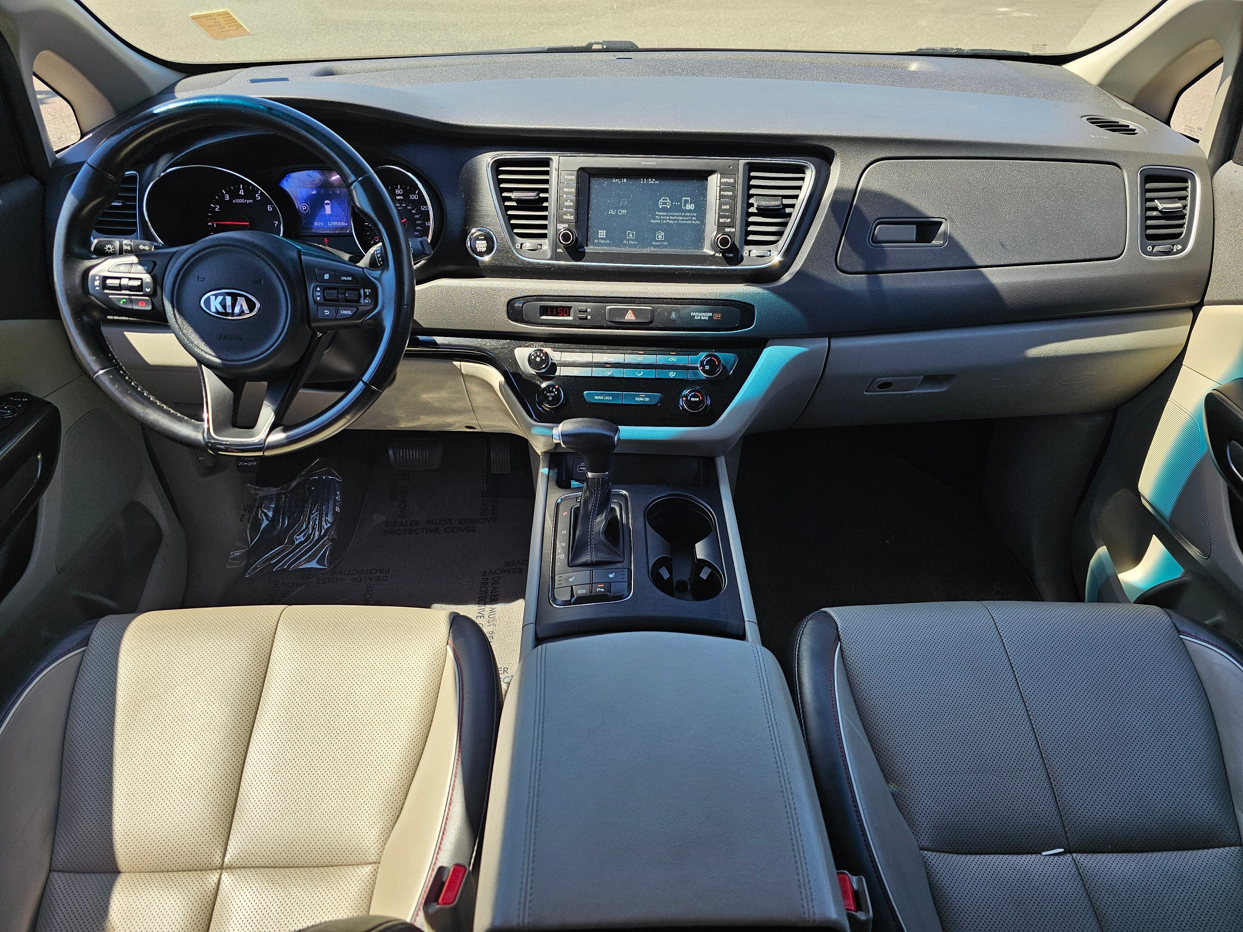 2017 Kia Sedona LX