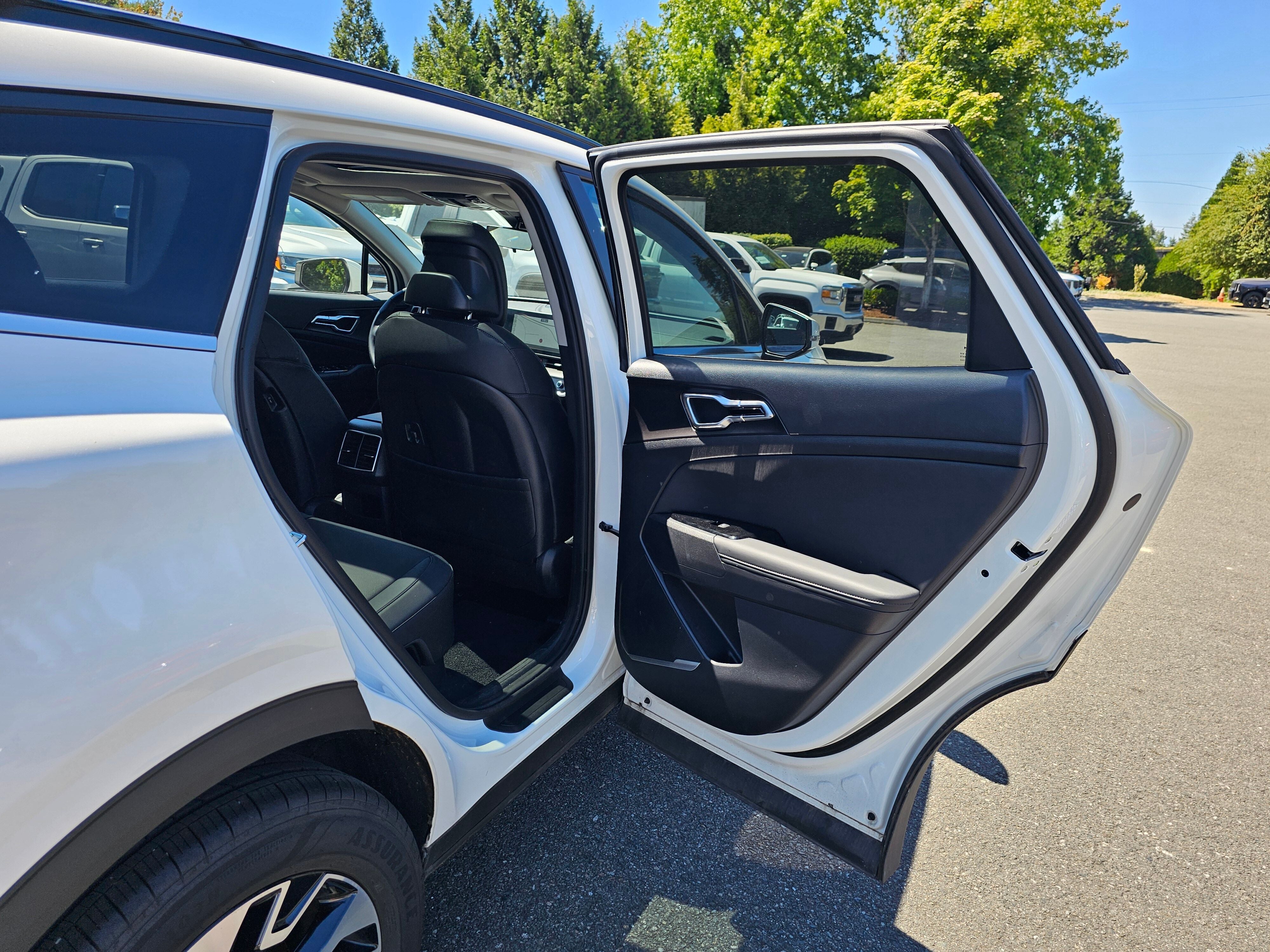 2025 Kia Sportage Hybrid EX