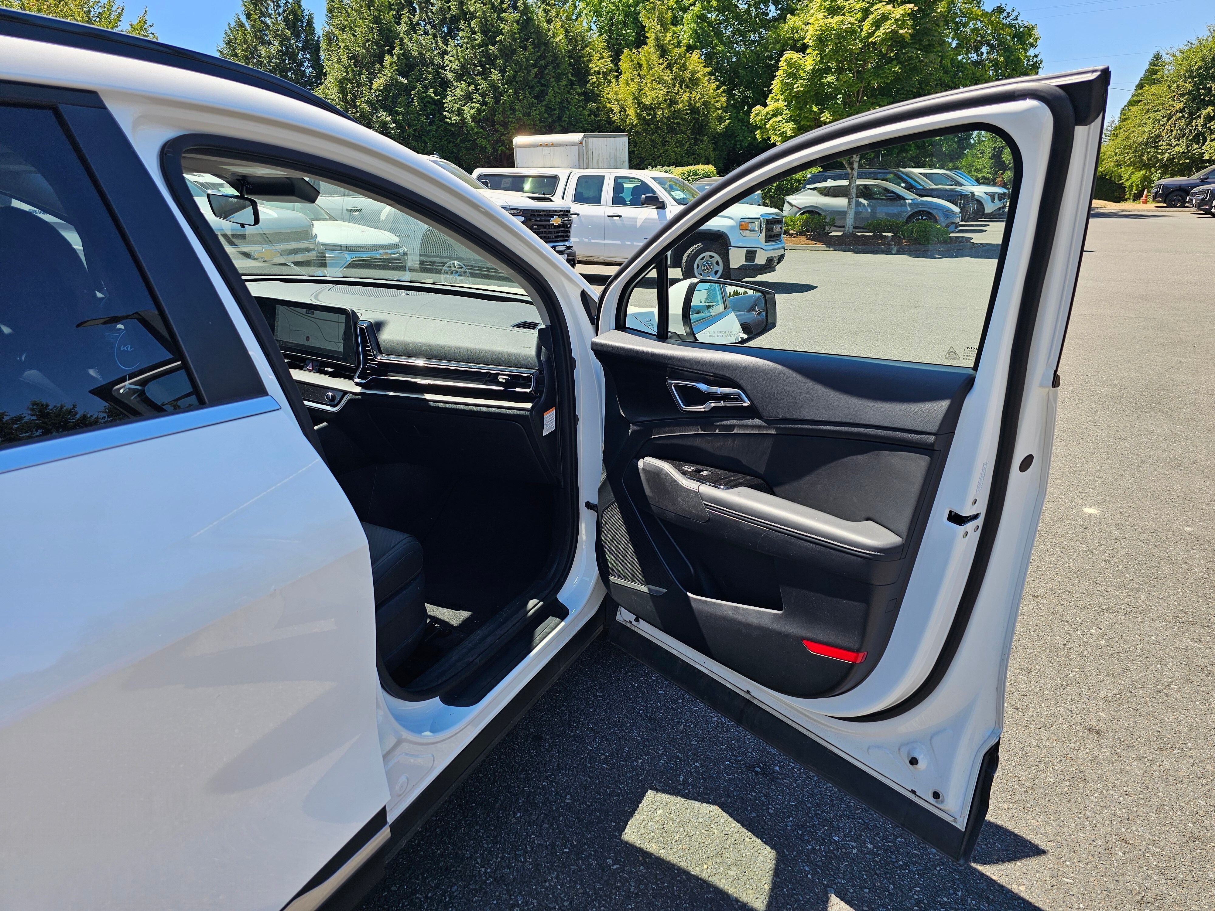 2025 Kia Sportage Hybrid EX