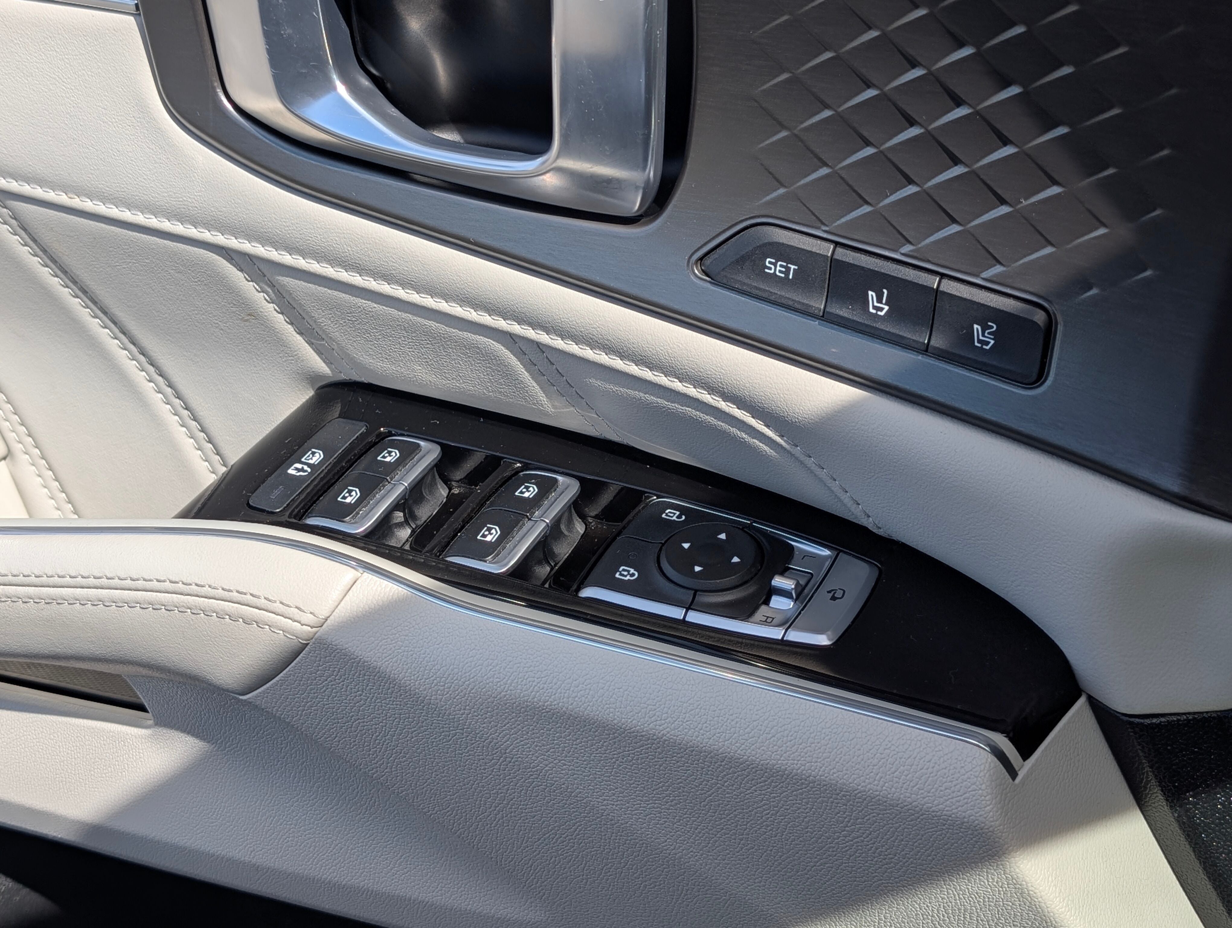 2023 Kia Sorento Hybrid SX Prestige