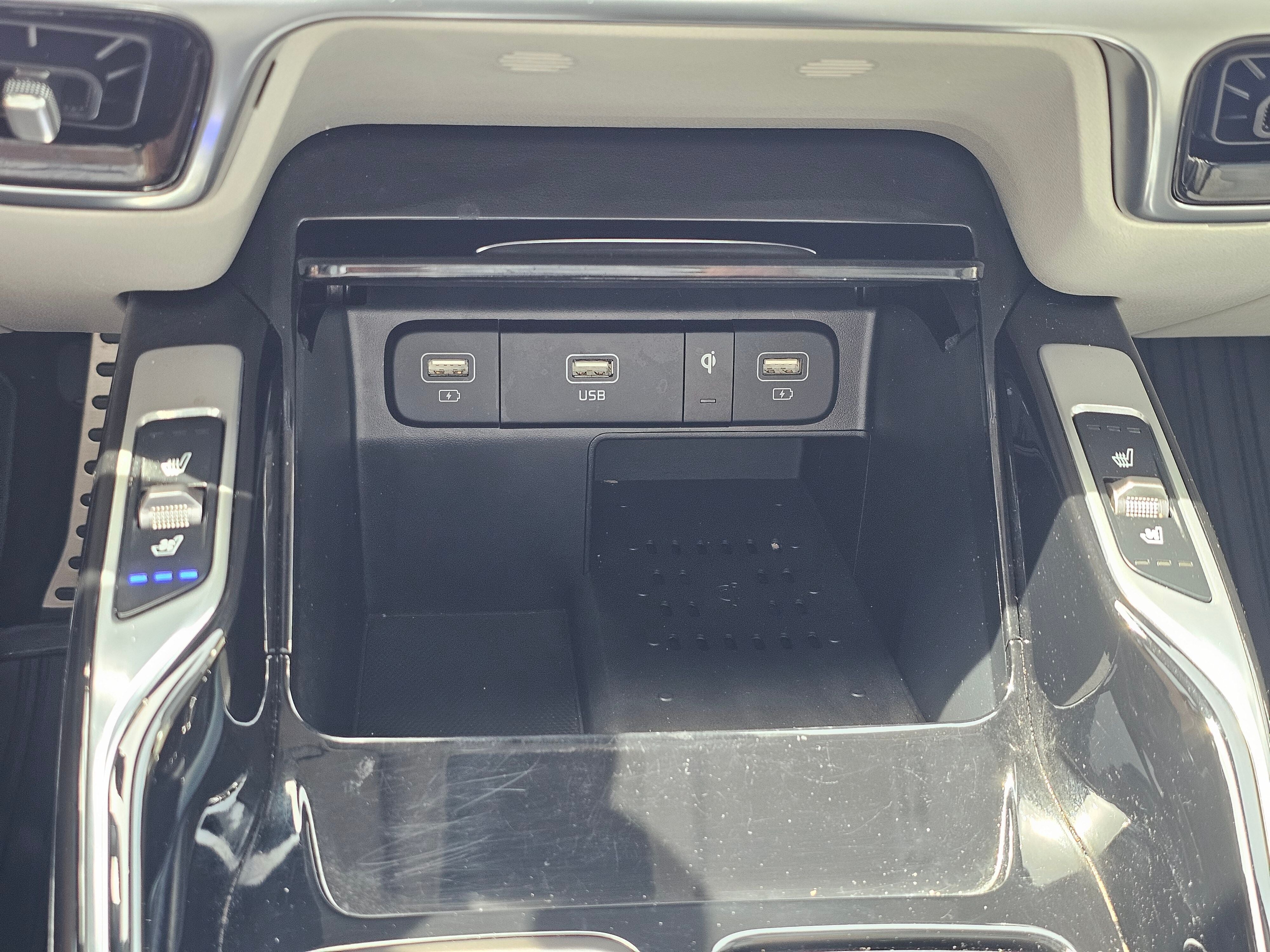 2023 Kia Sorento Plug-In Hybrid SX Prestige