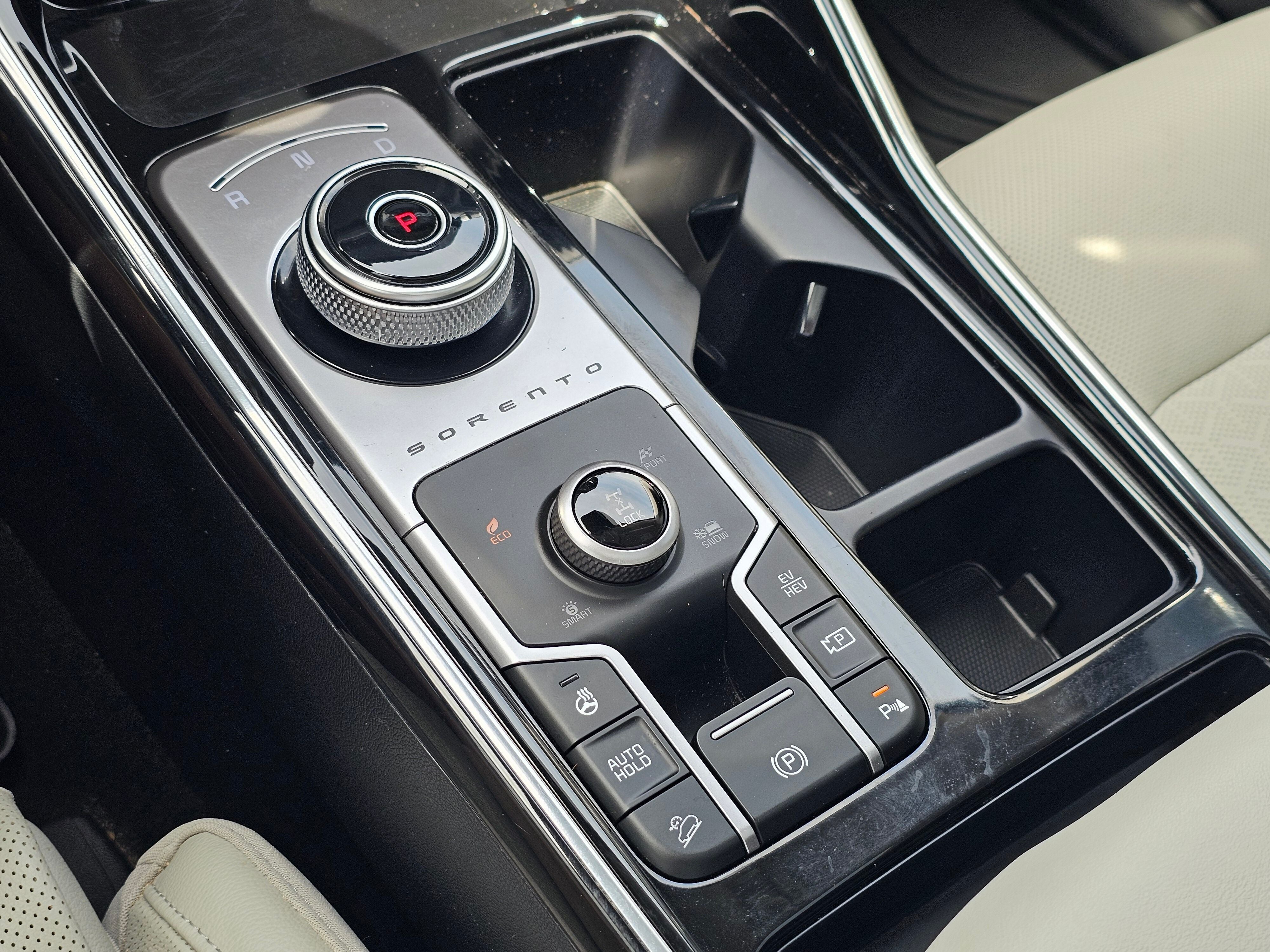 2023 Kia Sorento Plug-In Hybrid SX Prestige