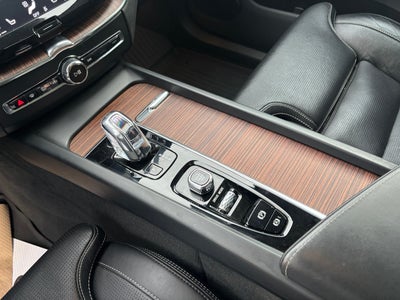 2019 Volvo XC60 Inscription