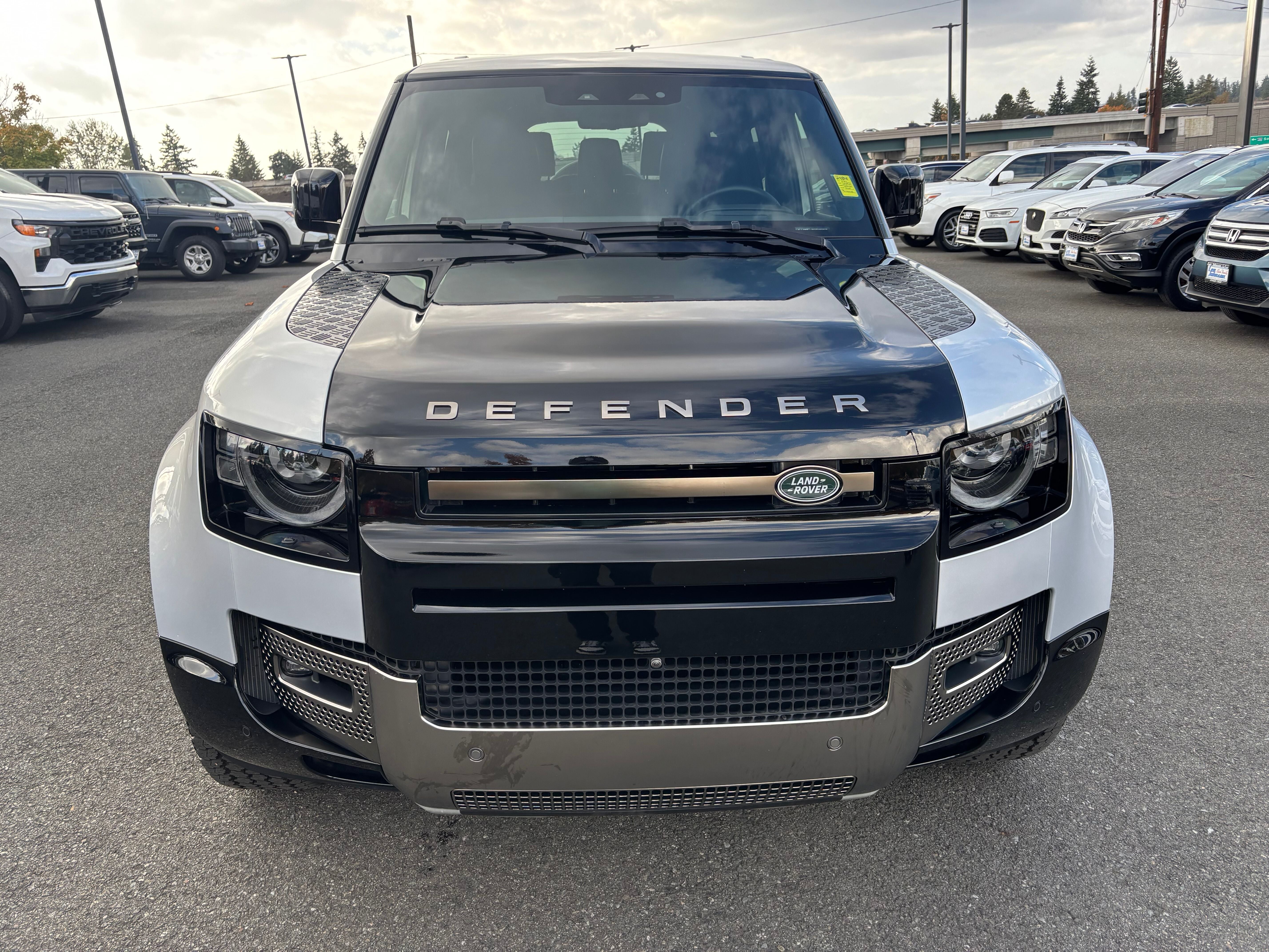 2024 Land Rover Defender X