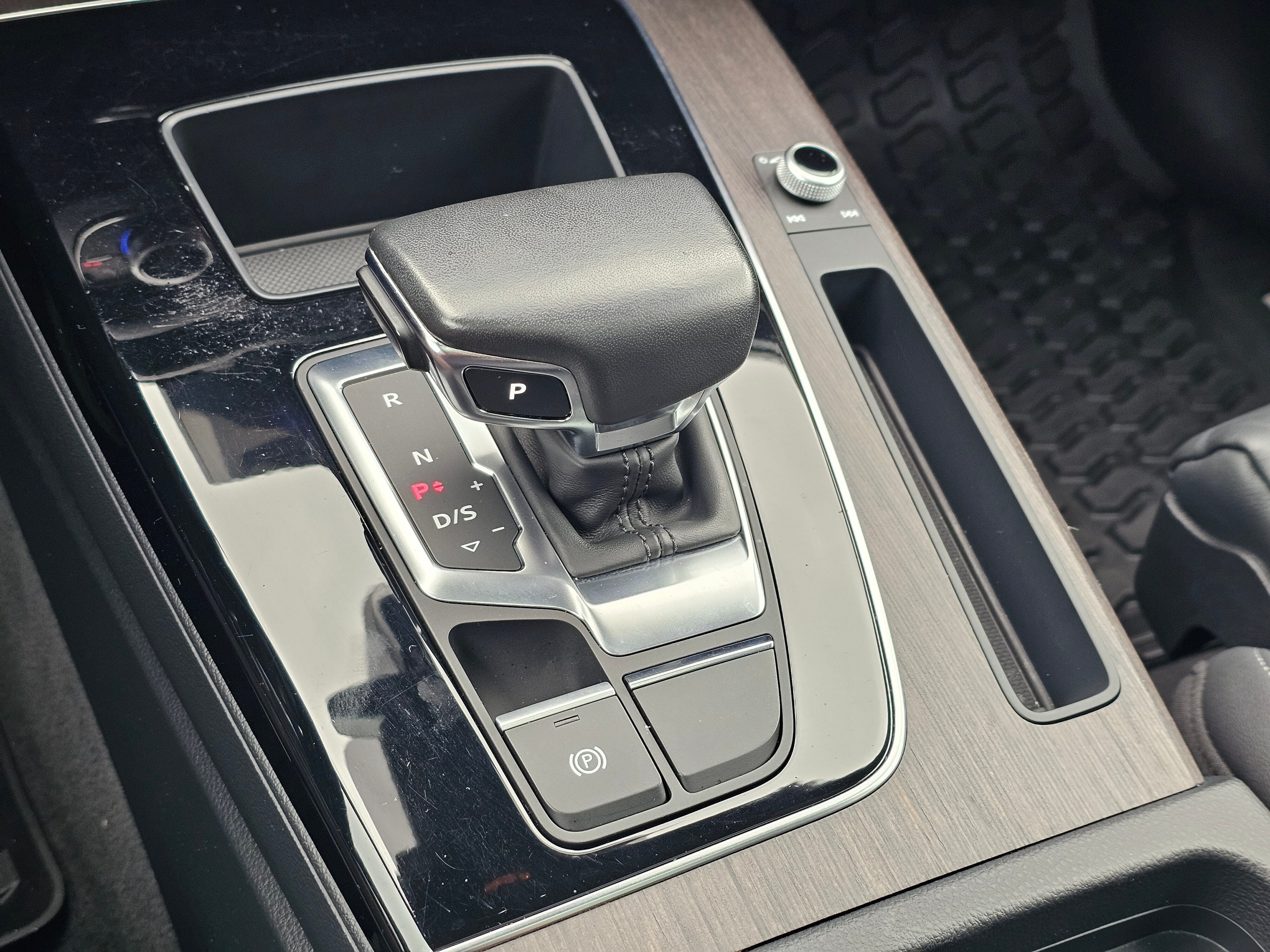 2023 Audi Q5 Sportback S line Premium