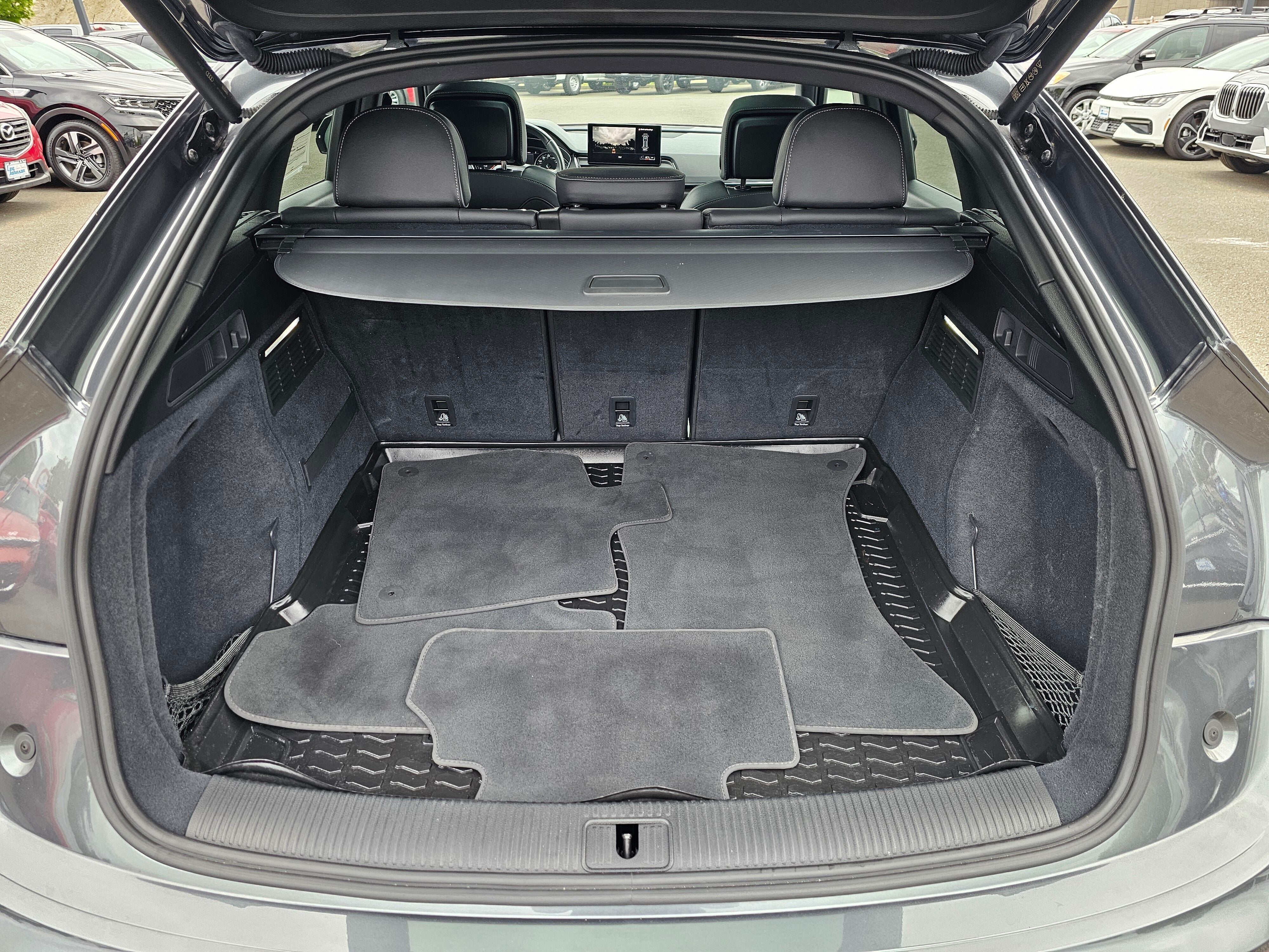 2023 Audi Q5 Sportback S line Premium