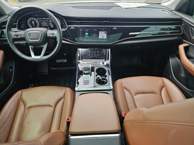 2023 Audi Q8 Premium Plus