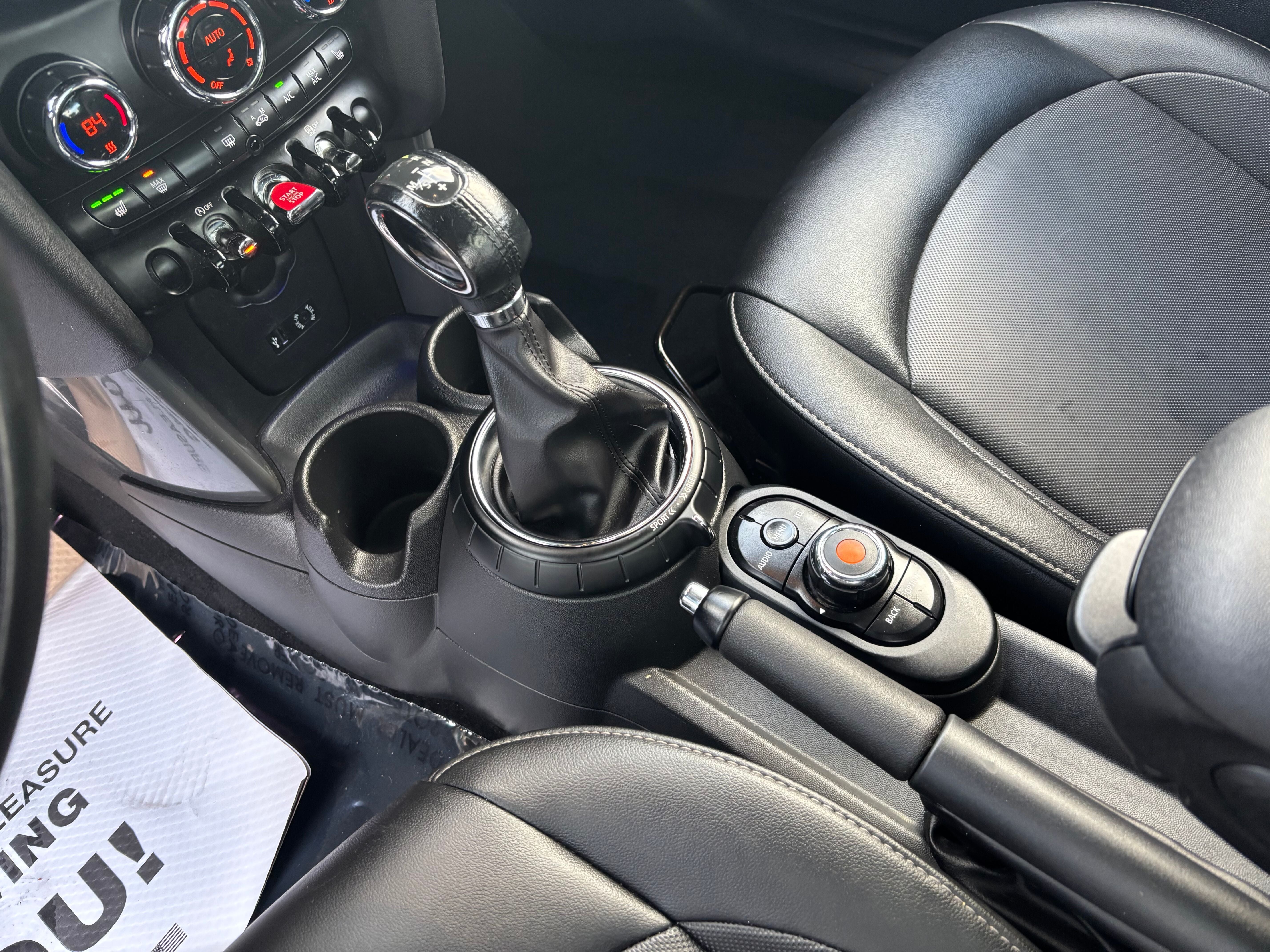 2016 MINI Hardtop 4 Door Cooper