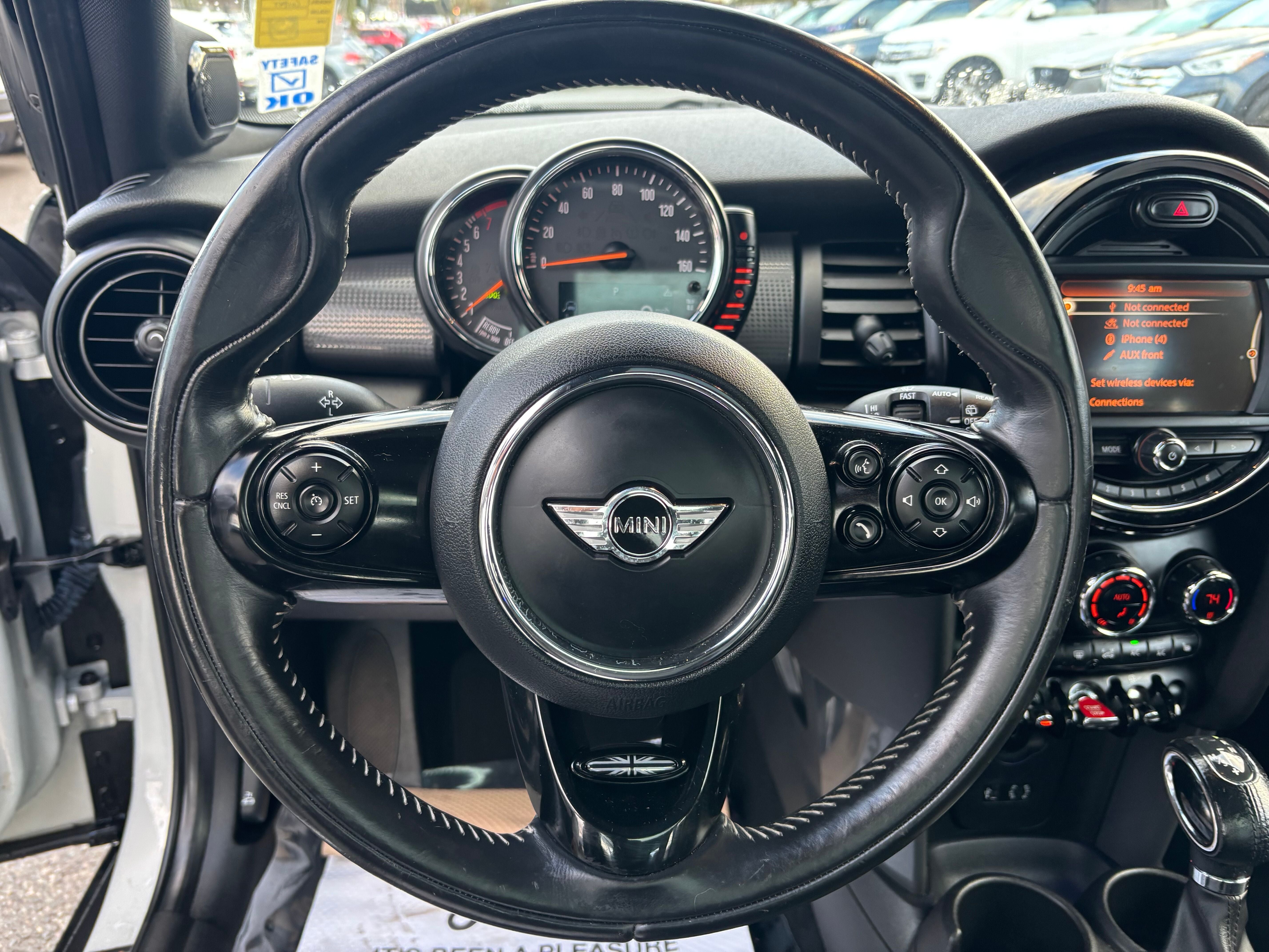 2016 MINI Hardtop 4 Door Cooper