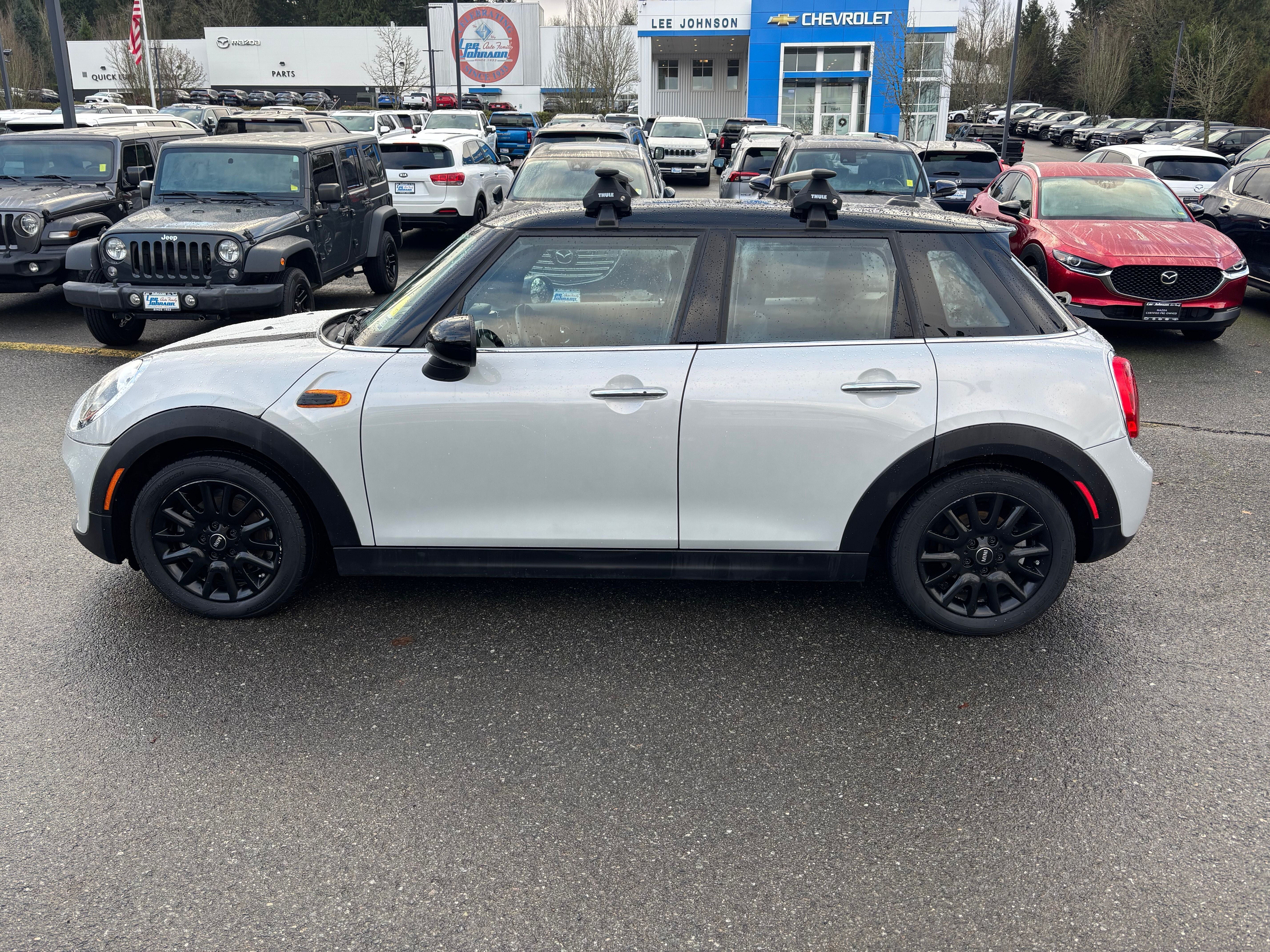 2016 MINI Hardtop 4 Door Cooper