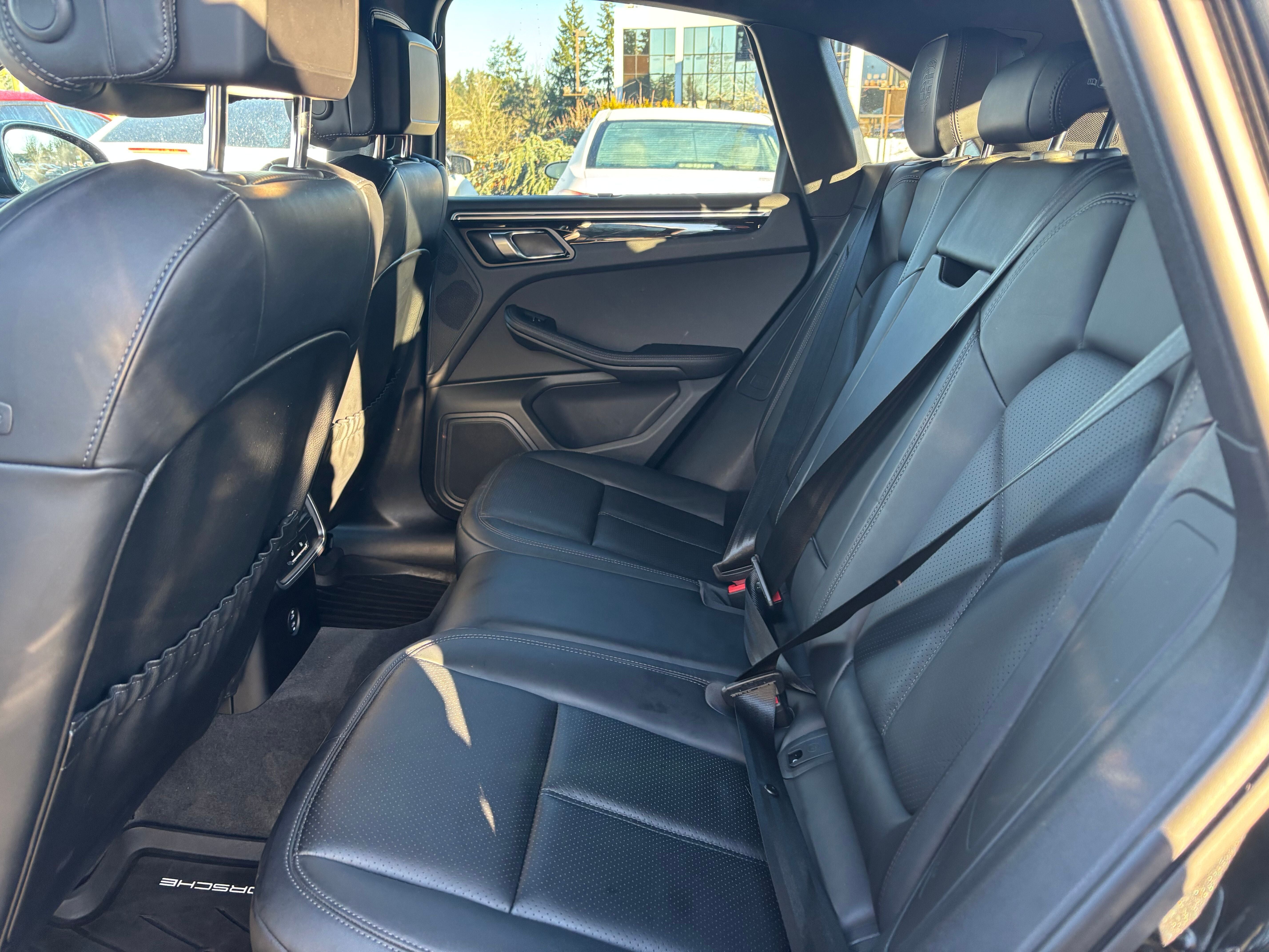 2024 Porsche Macan NA