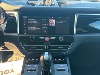 2024 Porsche Macan NA