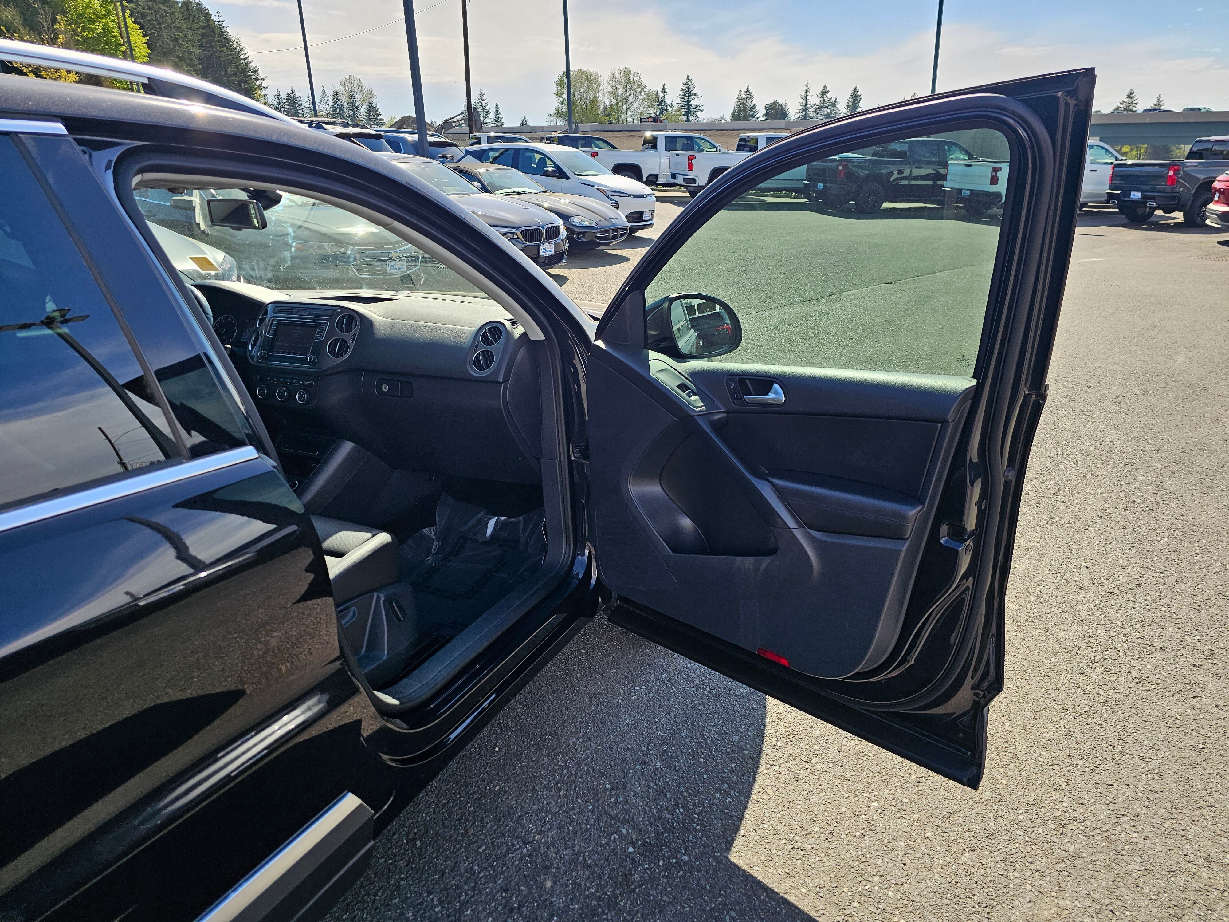 2017 Volkswagen Tiguan Wolfsburg Edition