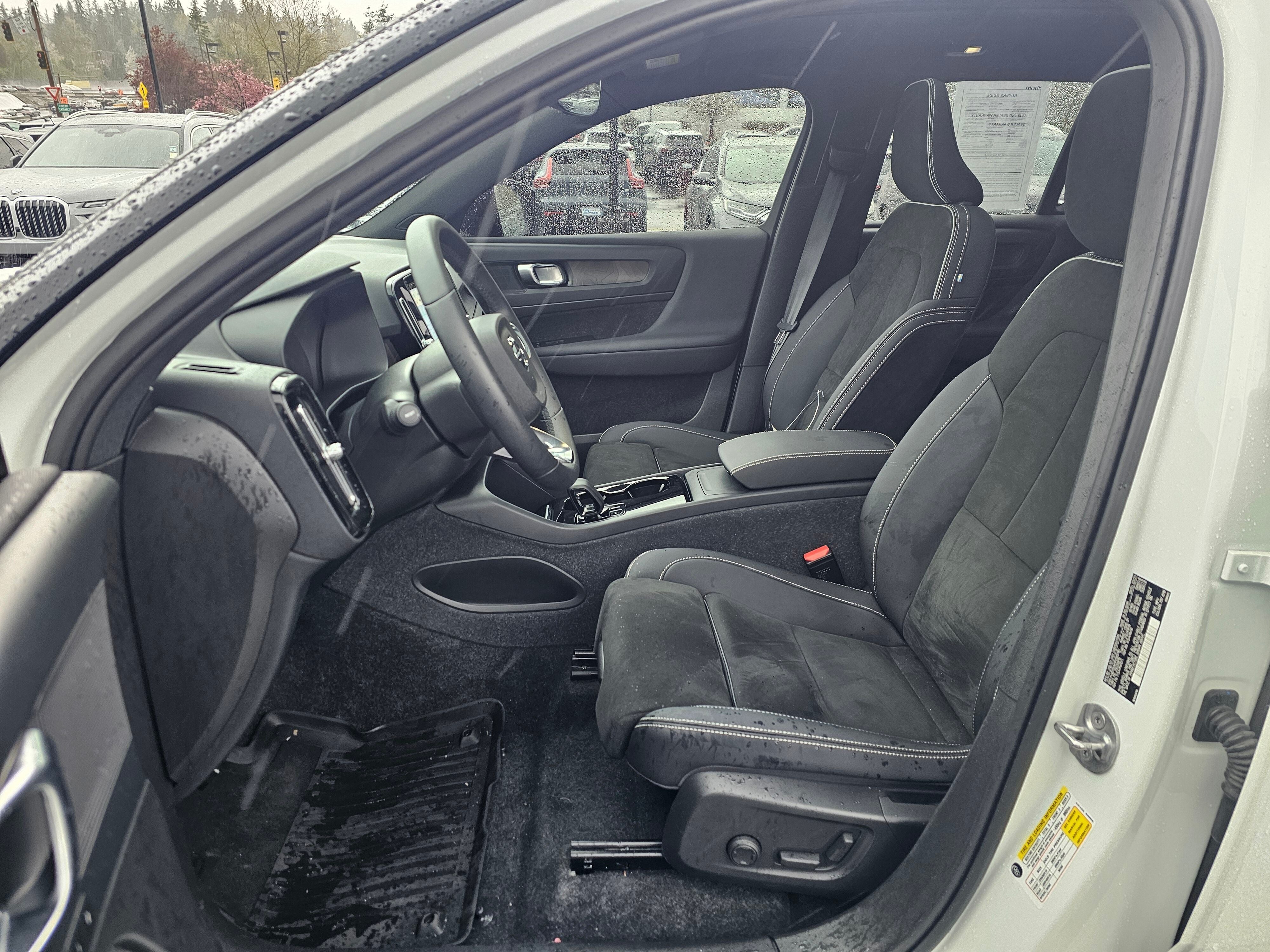 2023 Volvo XC40 Recharge Pure Electr Plus