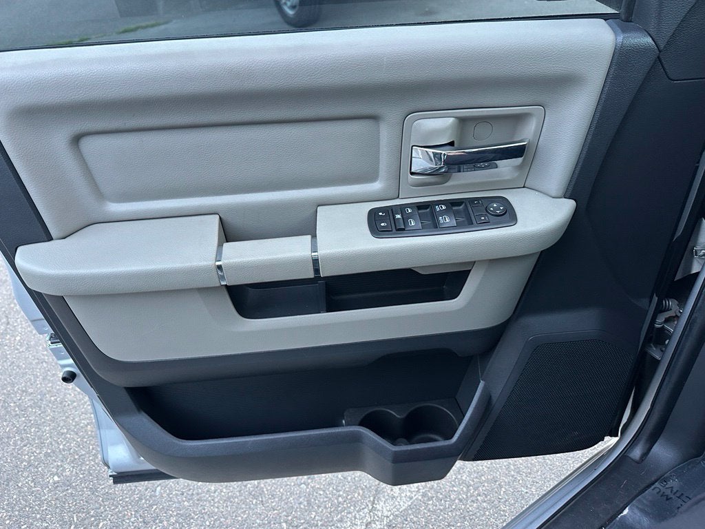 2012 RAM 1500 SLT