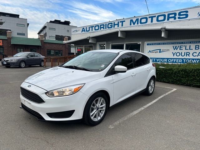 2018 Ford Focus Hatch SE's photo