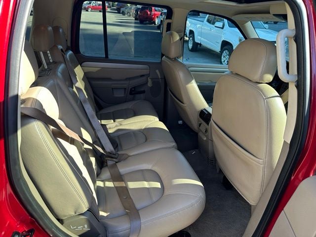 2004 Ford Explorer XLT