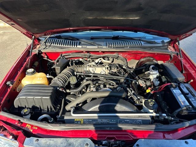 2004 Ford Explorer XLT