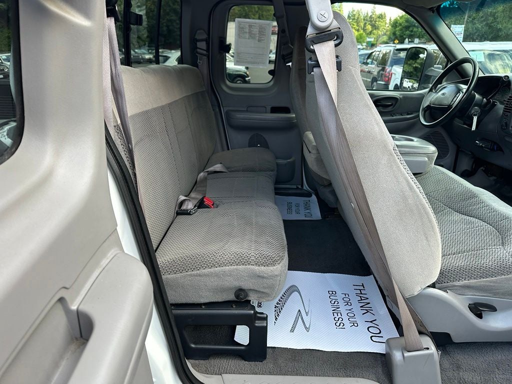1999 Ford F-150 XL