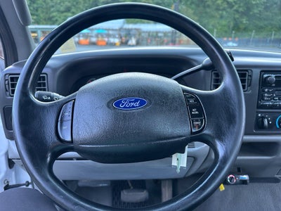 2003 Ford F-350SD XLT