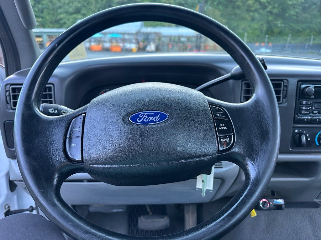 2003 Ford F-350SD XLT