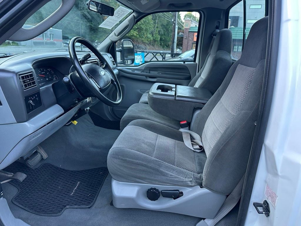 2003 Ford F-350SD XLT