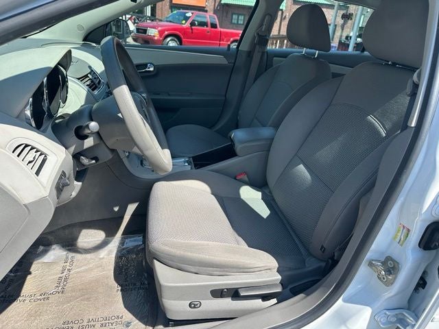 2012 Chevrolet Malibu LS