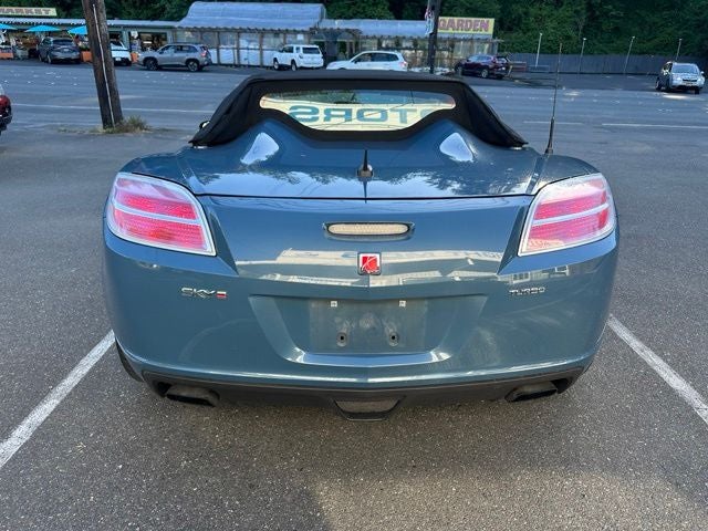 2008 Saturn Sky Red Line