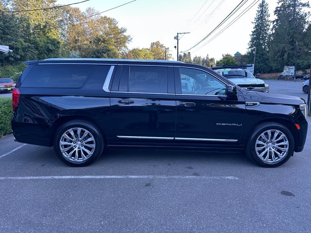 2022 GMC Yukon XL Denali
