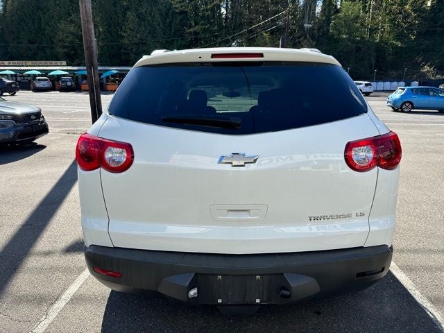 2011 Chevrolet Traverse LS Leather