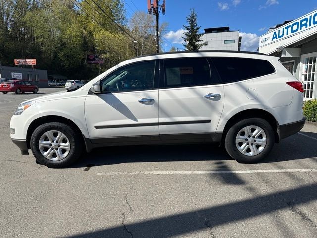 2011 Chevrolet Traverse LS Leather