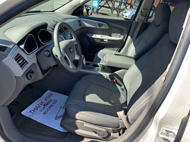 2011 Chevrolet Traverse LS Leather