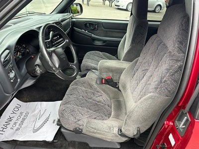 2002 GMC Sonoma SLS