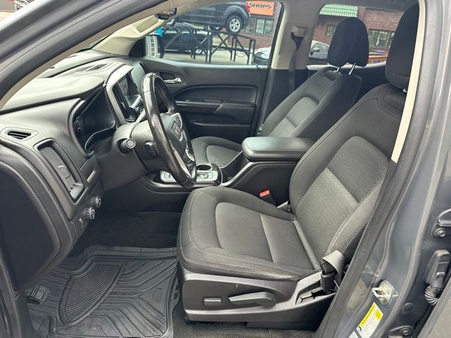 2017 GMC Canyon SLE1